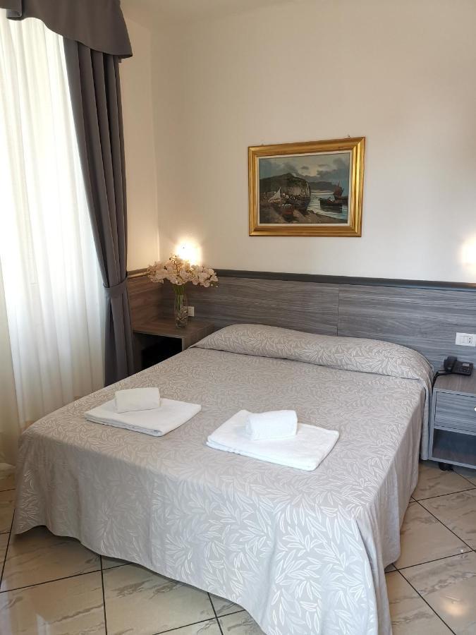 Hotel Brianza Milano Ngoại thất bức ảnh