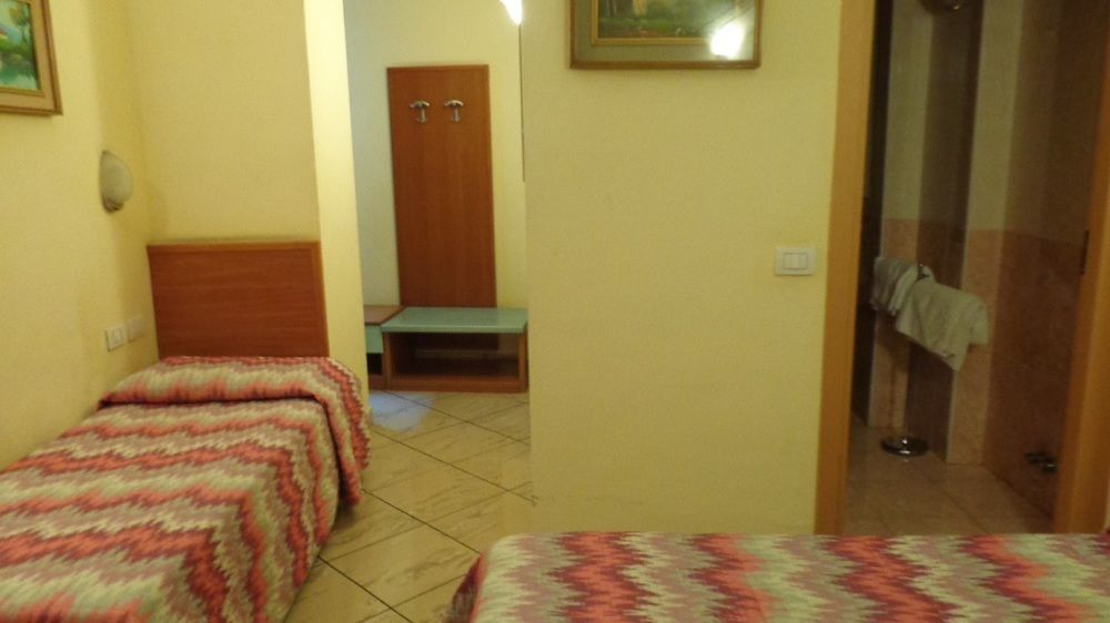 Hotel Brianza Milano Ngoại thất bức ảnh