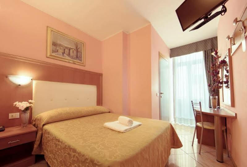 Hotel Brianza Milano Ngoại thất bức ảnh
